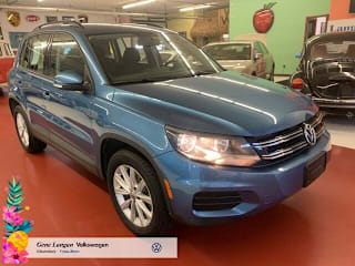 2017 Volkswagen Tiguan 2.0T Limited S 4Motion WVGBV7AX6HK053845 2017 Volkswagen Tiguan 2.0T Limited S 4Motion