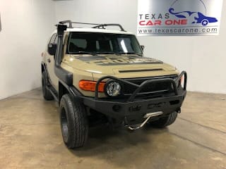 2011 Toyota FJ Cruiser Base JTEBU4BF8BK104227 2011 Toyota FJ Cruiser Base