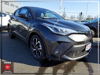 2021 Toyota C-HR XLE NMTKHMBX2MR122394 2021 Toyota C-HR XLE
