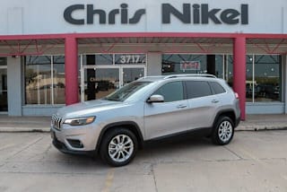 2019 Jeep Cherokee Latitude 1C4PJLCB9KD204673 2019 Jeep Cherokee Latitude