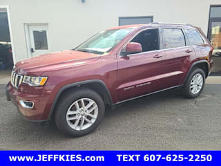 2018 Jeep Grand Cherokee Laredo 1C4RJFAG0JC219818 2018 Jeep Grand Cherokee Laredo