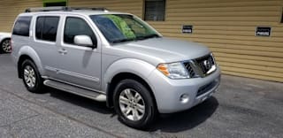 2010 Nissan Pathfinder SE 5N1AR1NB8AC610198 2010 Nissan Pathfinder SE