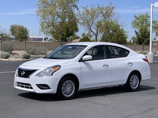 2019 Nissan Versa 3N1CN7AP5KL850671 2019 Nissan Versa