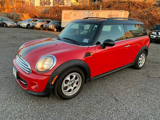2012 MINI Cooper Clubman Base WMWZF3C57CT489169 2012 MINI Cooper Clubman Base