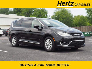 2019 Chrysler Pacifica Touring L 35th Anniversary 2C4RC1BGXKR672980 2019 Chrysler Pacifica Touring L 35th Anniversary