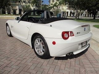 2005 BMW Z4 4USBT33505LS54655 2005 BMW Z4