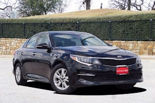2017 Kia Optima LX 5XXGT4L39HG150105 2017 Kia Optima LX