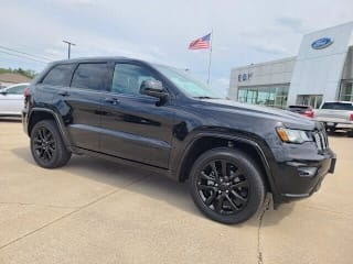 2018 Jeep Grand Cherokee Altitude 1C4RJFAG5JC325519 2018 Jeep Grand Cherokee Altitude