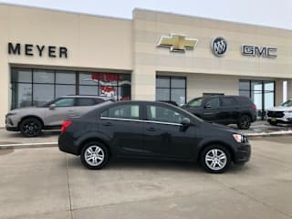 2015 Chevrolet Sonic LT Auto 1G1JC5SB1F4141628 2015 Chevrolet Sonic LT Auto