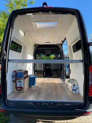 2019 Mercedes-Benz Sprinter Crew 2500 WD4FF0CD0KP184167 2019 Mercedes-Benz Sprinter Crew 2500