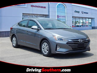 2019 Hyundai Elantra SE KMHD74LFXKU853680 2019 Hyundai Elantra SE