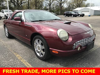 2004 Ford Thunderbird Deluxe 1FAHP60AX4Y104583 2004 Ford Thunderbird Deluxe