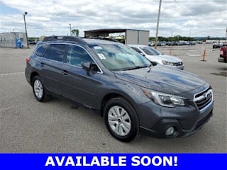 2019 Subaru Outback 2.5i Premium 4S4BSAFCXK3335323 2019 Subaru Outback 2.5i Premium