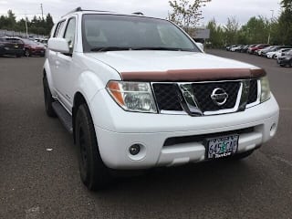 2007 Nissan Pathfinder SE 5N1AR18W47C635591 2007 Nissan Pathfinder SE