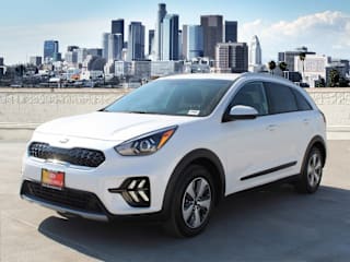 2020 Kia Niro KNDCB3LC7L5432929 2020 Kia Niro
