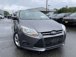 2014 Ford Focus SE 1FADP3F27EL375581 2014 Ford Focus SE