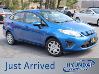 2011 Ford Fiesta 3FADP4AJ8BM151427 2011 Ford Fiesta