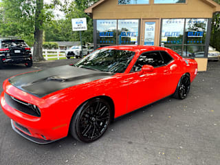 2016 Dodge Challenger SXT 2C3CDZAG2GH297042 2016 Dodge Challenger SXT