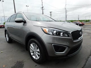 2018 Kia Sorento LX 5XYPG4A33JG414010 2018 Kia Sorento LX
