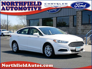 2013 Ford Fusion SE 3FA6P0HR3DR384411 2013 Ford Fusion SE