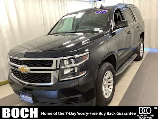 2017 Chevrolet Tahoe LT 1GNSKBKC0HR338812 2017 Chevrolet Tahoe LT