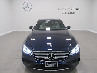 2017 Mercedes-Benz E-Class WDDZF4KB9HA254961 2017 Mercedes-Benz E-Class