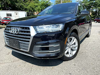 2018 Audi Q7 3.0T quattro Premium Plus WA1LAAF71JD040743 2018 Audi Q7 3.0T quattro Premium Plus