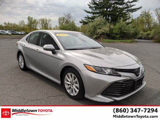 2020 Toyota Camry LE 4T1C11AK4LU886591 2020 Toyota Camry LE