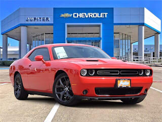 2018 Dodge Challenger SXT 2C3CDZAG2JH219321 2018 Dodge Challenger SXT