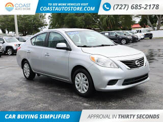 2013 Nissan Versa 1.6 SV 3N1CN7AP0DL832162 2013 Nissan Versa 1.6 SV