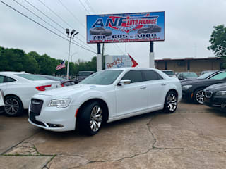 2018 Chrysler 300 Limited 2C3CCAEG3JH126838 2018 Chrysler 300 Limited
