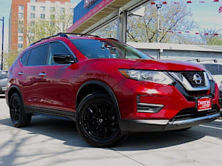 2017 Nissan Rogue S 5N1AT2MVXHC812831 2017 Nissan Rogue S