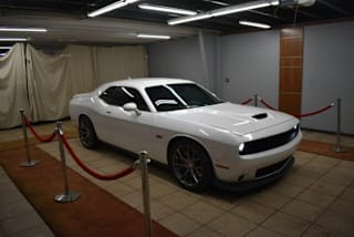 2016 Dodge Challenger SRT 392 2C3CDZDJ0GH100165 2016 Dodge Challenger SRT 392