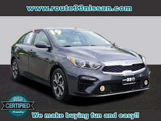 2019 Kia Forte LXS 3KPF24AD0KE032325 2019 Kia Forte LXS