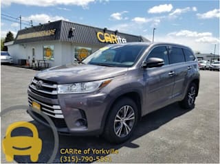 2017 Toyota Highlander LE 5TDBZRFH4HS481623 2017 Toyota Highlander LE