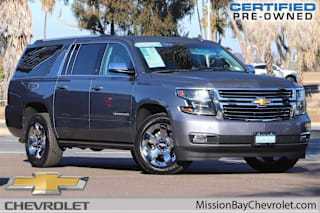 2019 Chevrolet Suburban Premier 1500 1GNSKJKC4KR311386 2019 Chevrolet Suburban Premier 1500