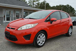 2013 Ford Fiesta 3FADP4EJ3DM108739 2013 Ford Fiesta