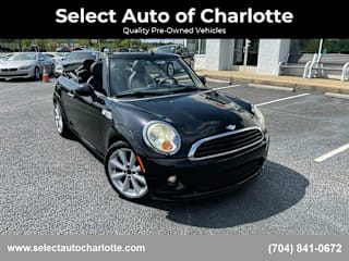 2011 MINI Cooper Base WMWZN3C54BTZ78050 2011 MINI Cooper Base