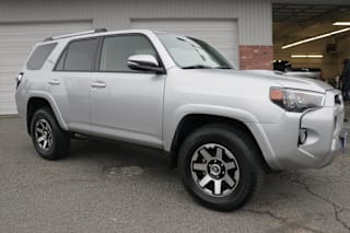 2018 Toyota 4Runner TRD Off-Road Premium JTEBU5JR2J5595912 2018 Toyota 4Runner TRD Off-Road Premium