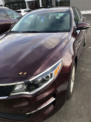 2018 Kia Optima LX 5XXGT4L3XJG234911 2018 Kia Optima LX