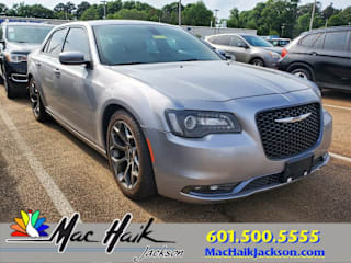 2017 Chrysler 300 2C3CCABG2HH516229 2017 Chrysler 300