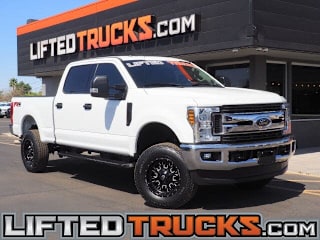 2018 Ford F-250 Super Duty XLT 1FT7W2B67JEC47532 2018 Ford F-250 Super Duty XLT