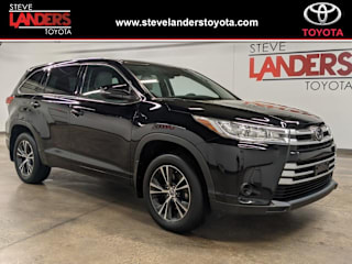 2018 Toyota Highlander LE 5TDBZRFH6JS829167 2018 Toyota Highlander LE