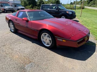 1989 Chevrolet Corvette 1G1YY218XK5105722 1989 Chevrolet Corvette