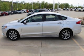 2017 Ford Fusion SE 3FA6P0H77HR202200 2017 Ford Fusion SE
