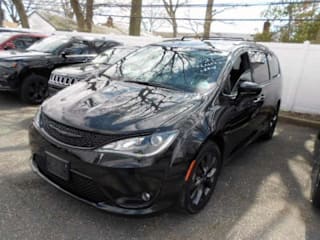 2018 Chrysler Pacifica Touring L Plus 2C4RC1EG5JR194509 2018 Chrysler Pacifica Touring L Plus