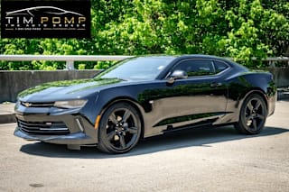 2017 Chevrolet Camaro LT 1G1FB1RS6H0120498 2017 Chevrolet Camaro LT
