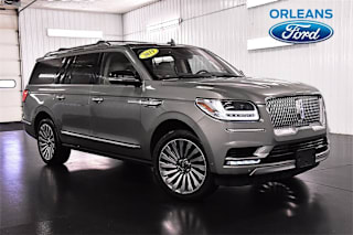 2019 Lincoln Navigator L Reserve 5LMJJ3LT4KEL13799 2019 Lincoln Navigator L Reserve
