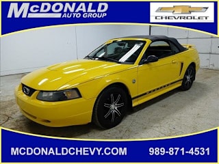 2004 Ford Mustang Deluxe 1FAFP44404F119458 2004 Ford Mustang Deluxe