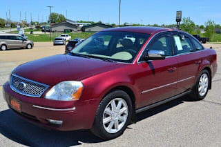 2005 Ford Five Hundred Limited 1FAFP28145G168050 2005 Ford Five Hundred Limited